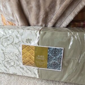 Home Reflections 2 Queen Sheet Sets